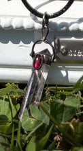 Load image into Gallery viewer, Crystal / Gemstone Pendants