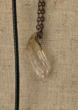 Load image into Gallery viewer, Crystal / Gemstone Pendants